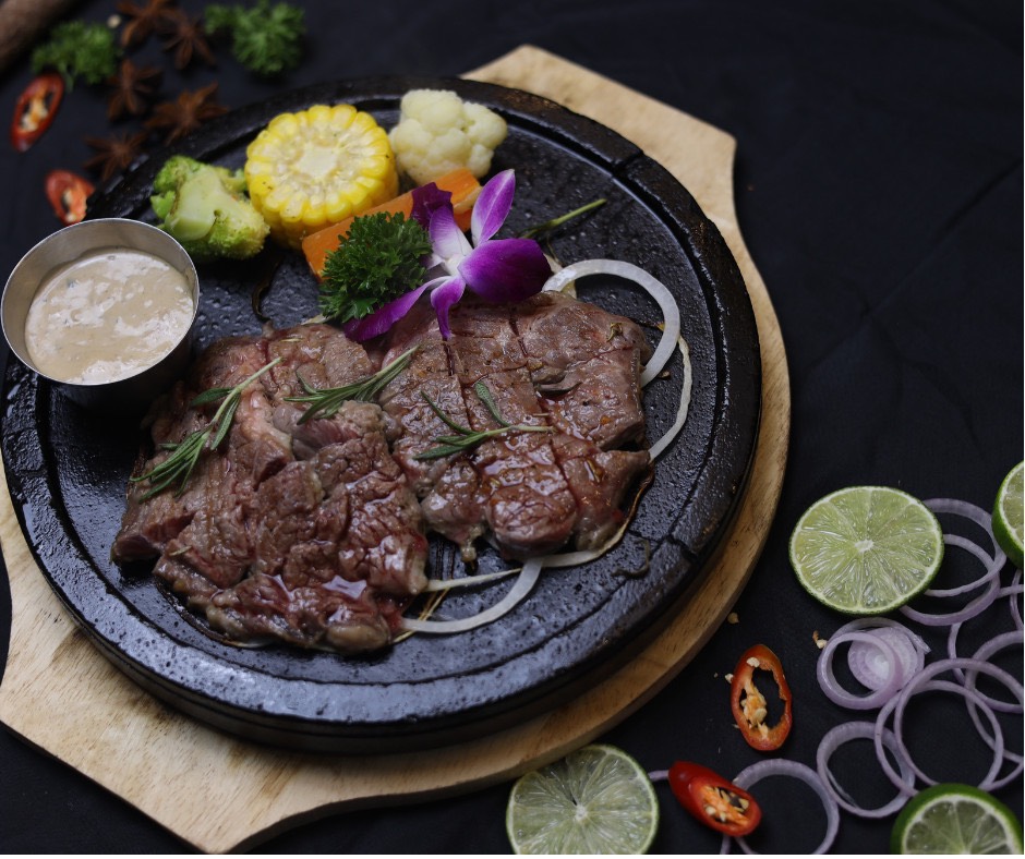 Bò fuji nướng đá 