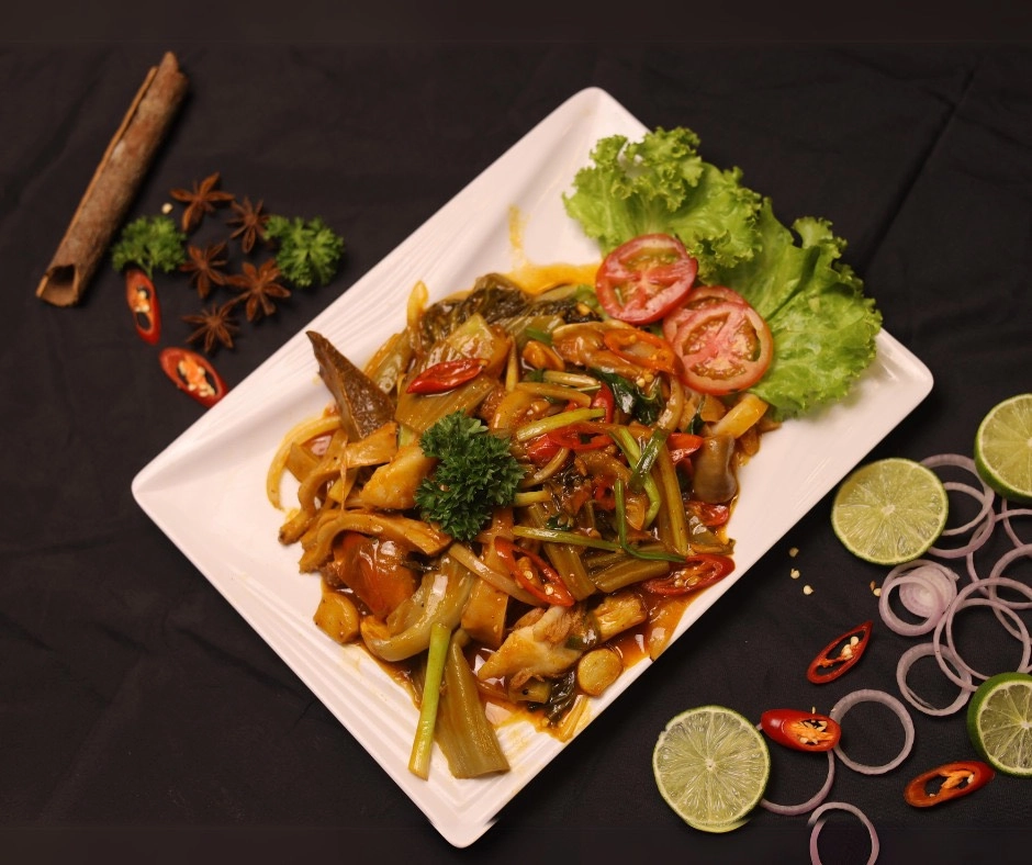 Lòng bò xào sate