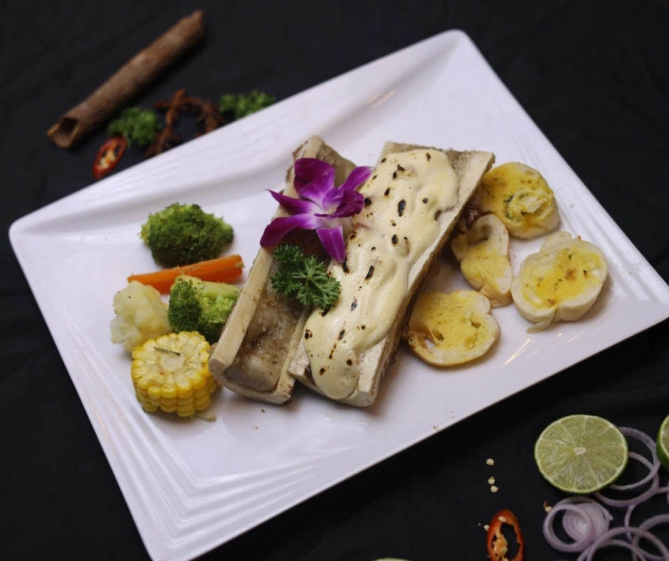 TỦY XƯƠNG BÒ ĐÚT LÒ